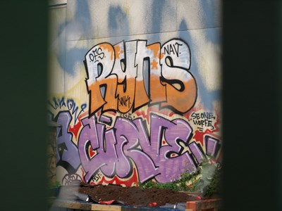 photo graffiti Paris 18eme arrondissement